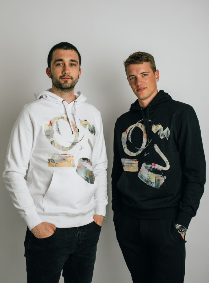 Madártávlat Férfi kapucnis pulóver