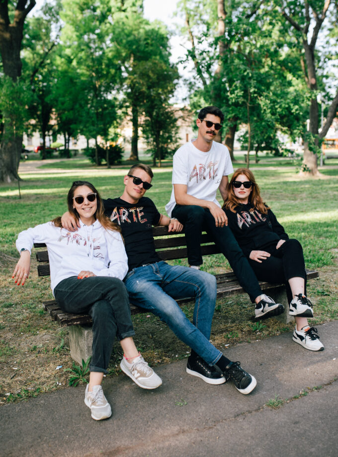 Past Perfect Férfi póló